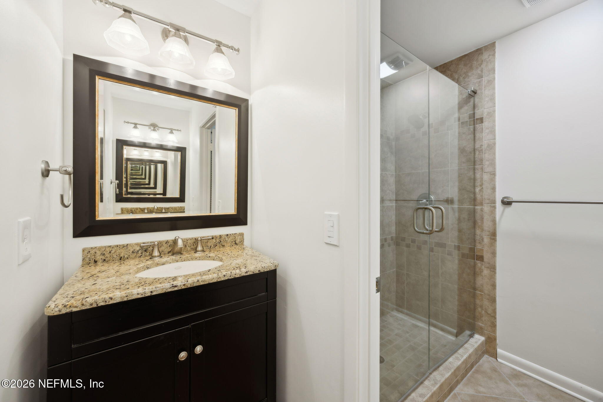 41 PLAYERS CLUB VILLAS Road