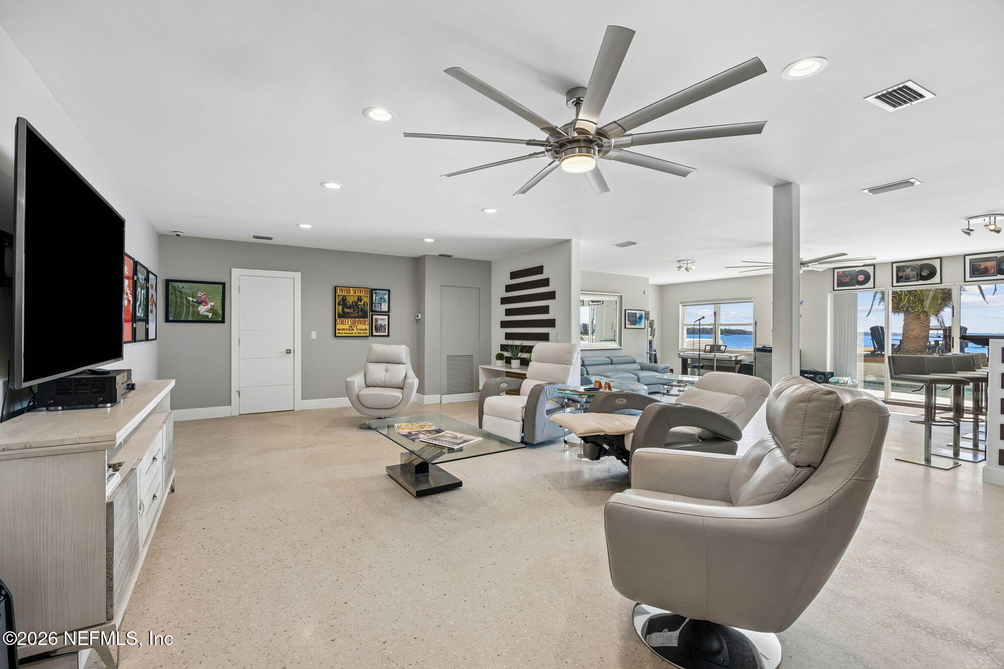 14030 MANDARIN OAKS Lane