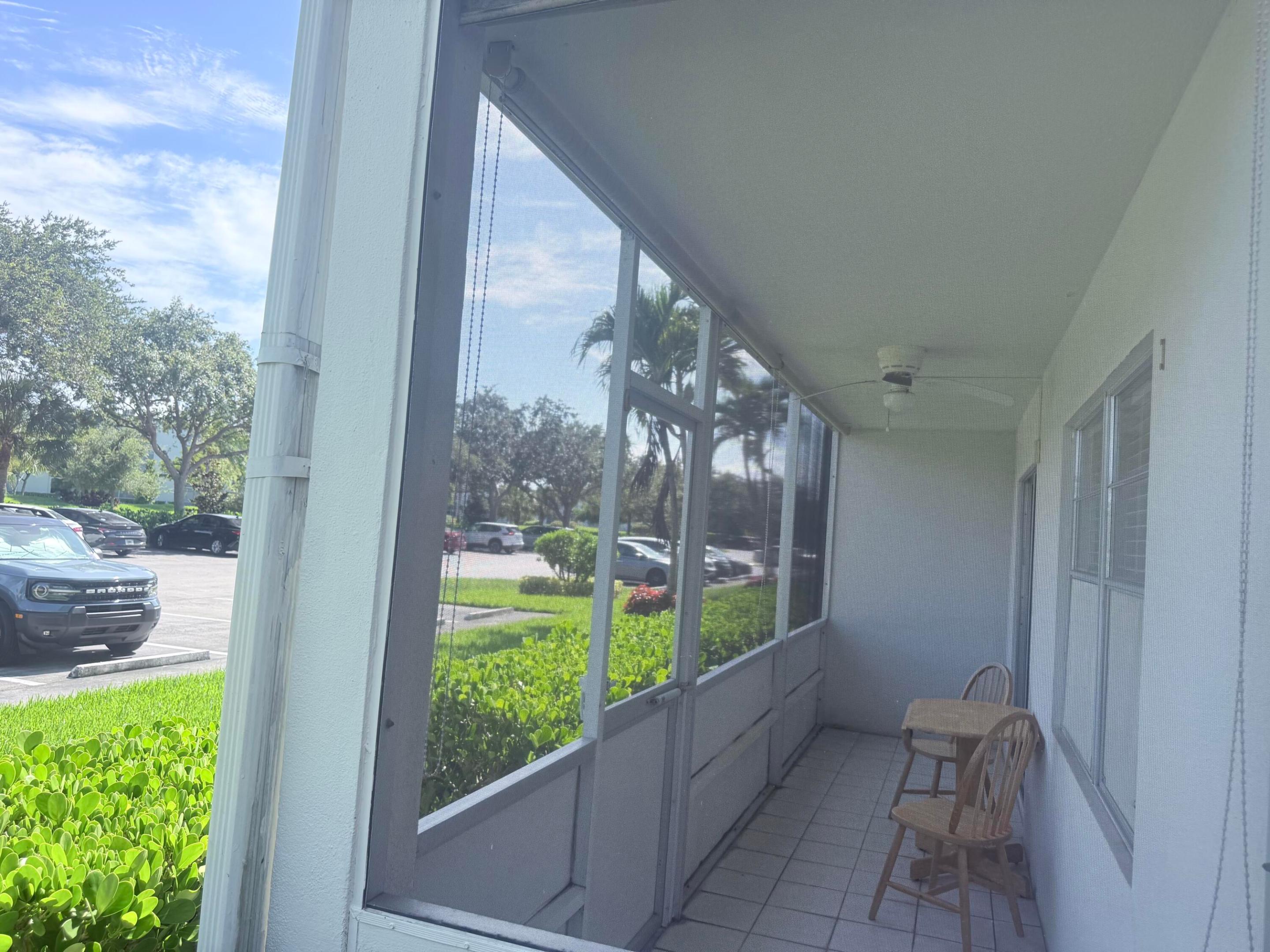 52 MANSFIELD B B
