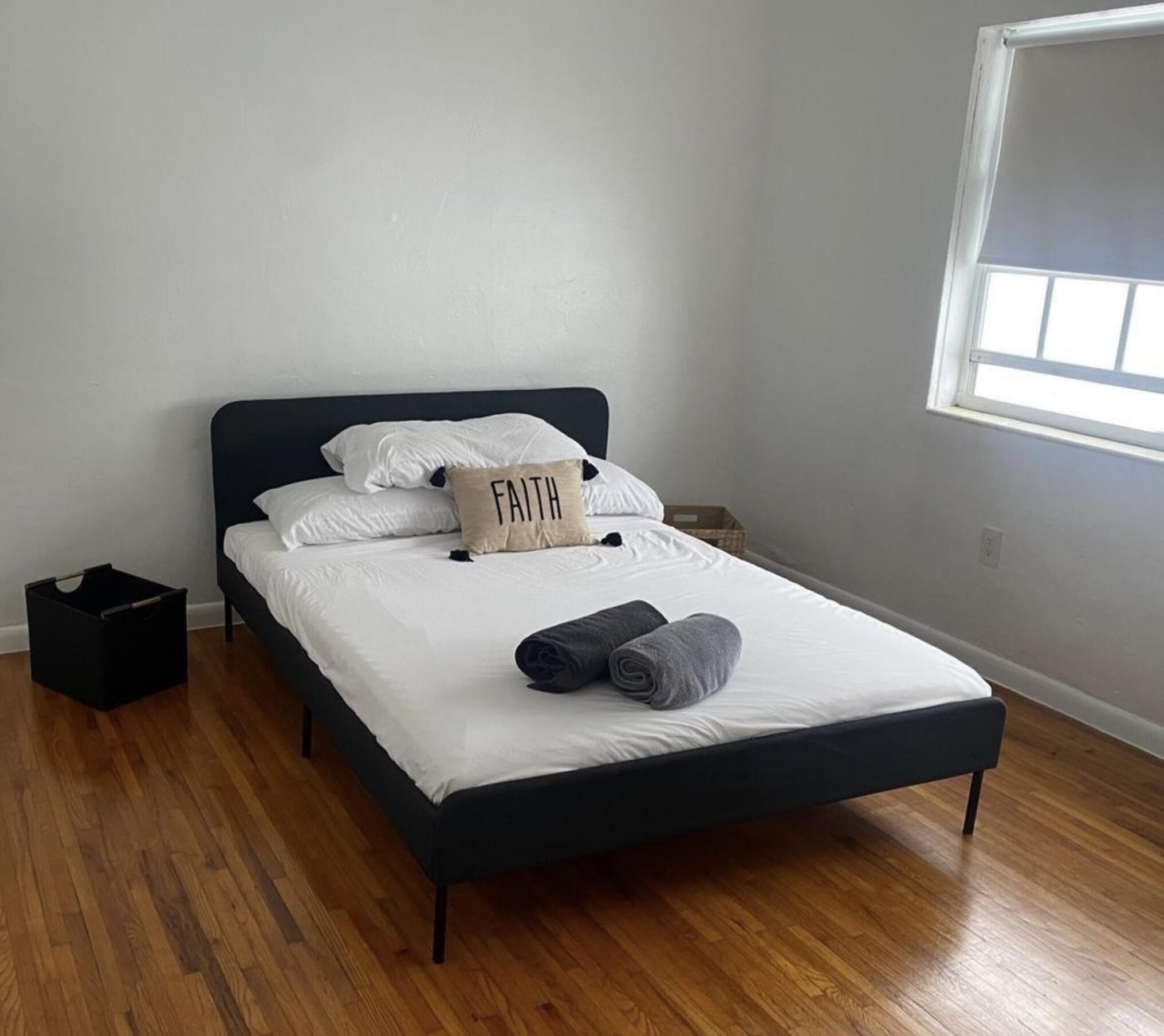 1551 MICHIGAN Avenue 10