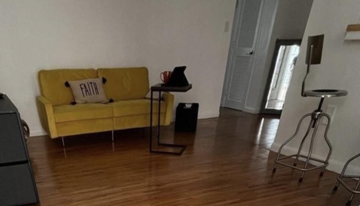 1551 MICHIGAN Avenue 10