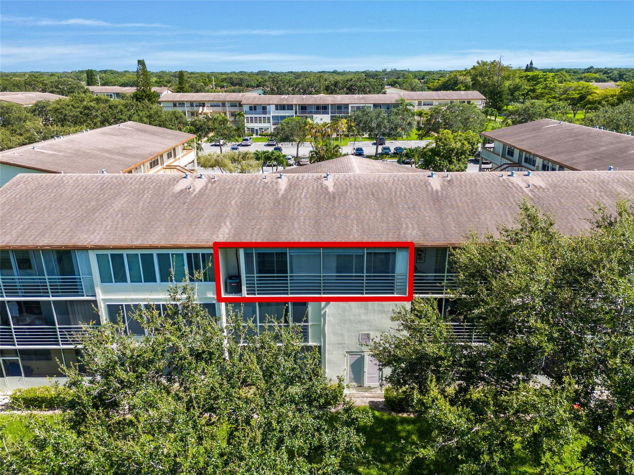 204 Mansfield E 204