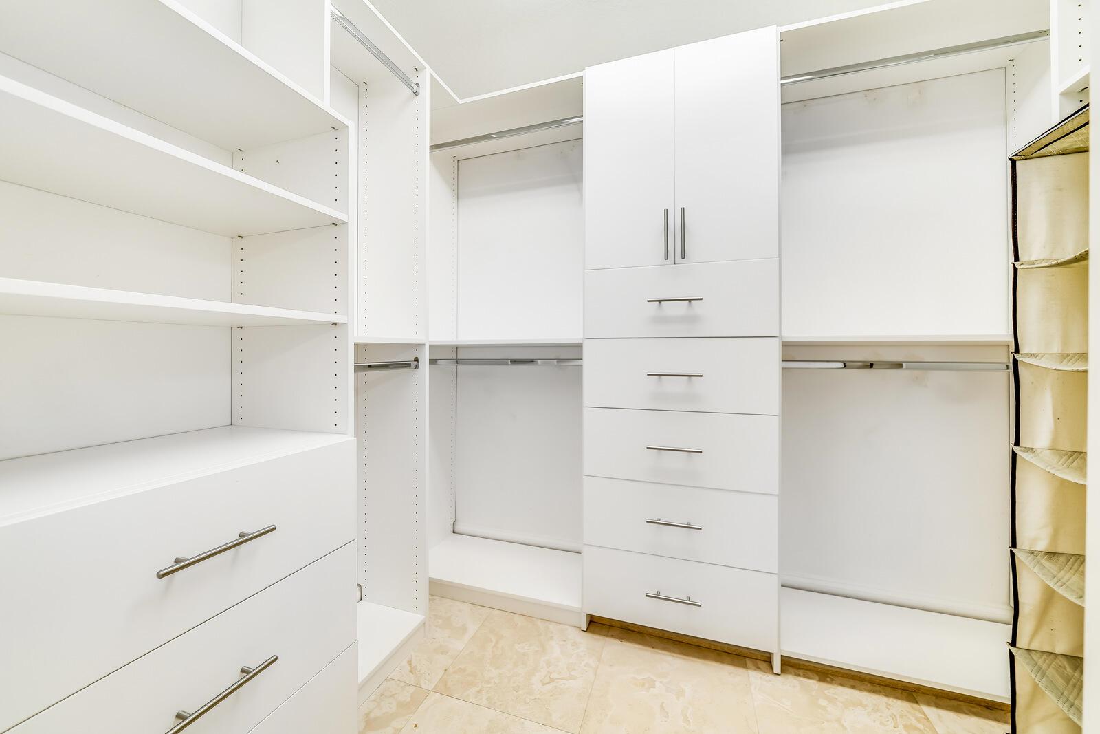 7715 La Mirada Drive