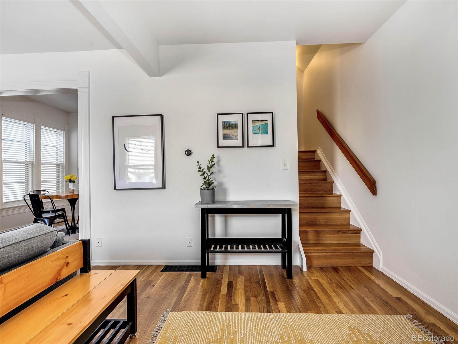 3340 W Hayward Place