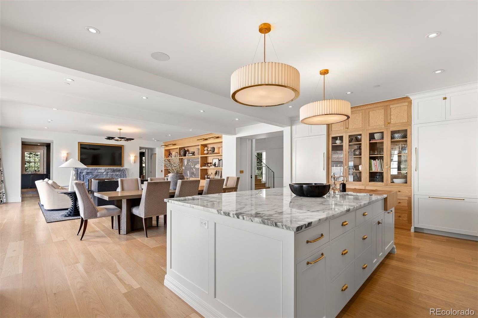 12 Viking Drive