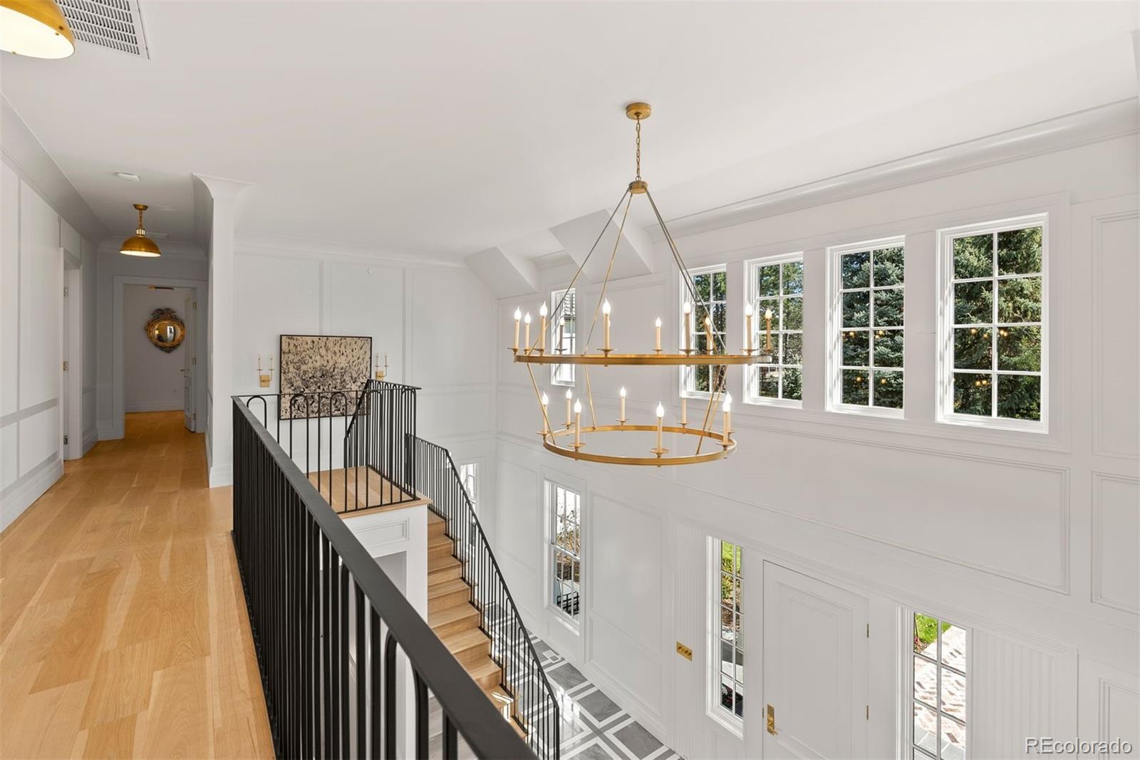 12 Viking Drive
