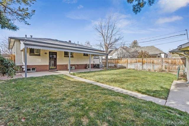 2270 Krameria Street