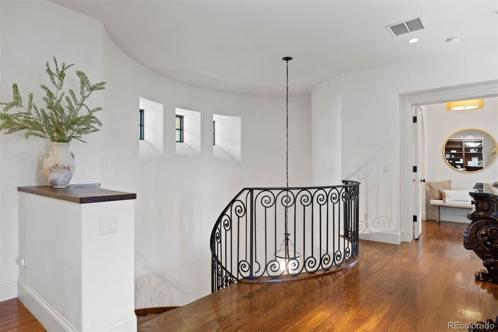 401 S Garfield Street Unit: 1