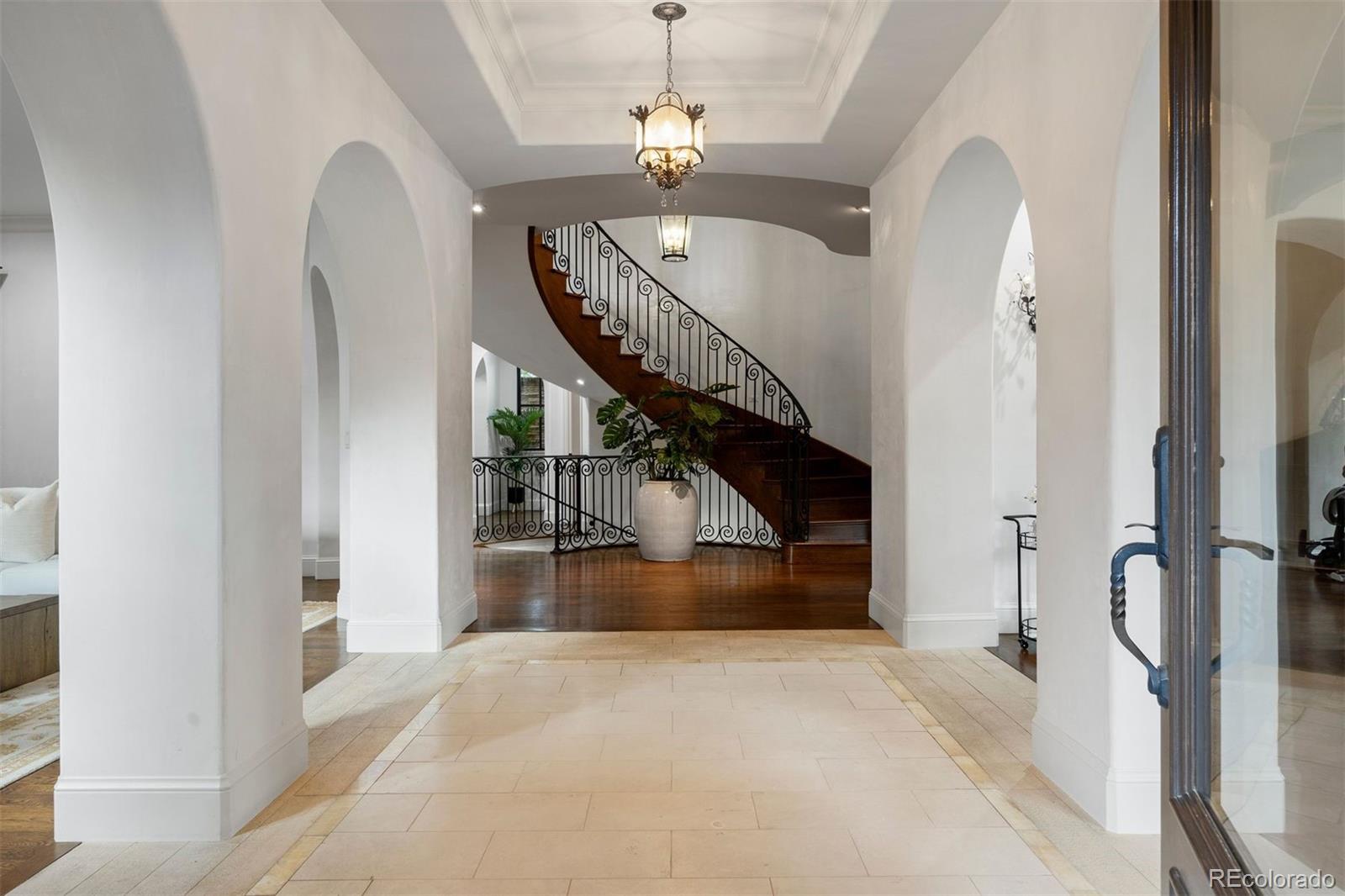 401 S Garfield Street Unit: 1