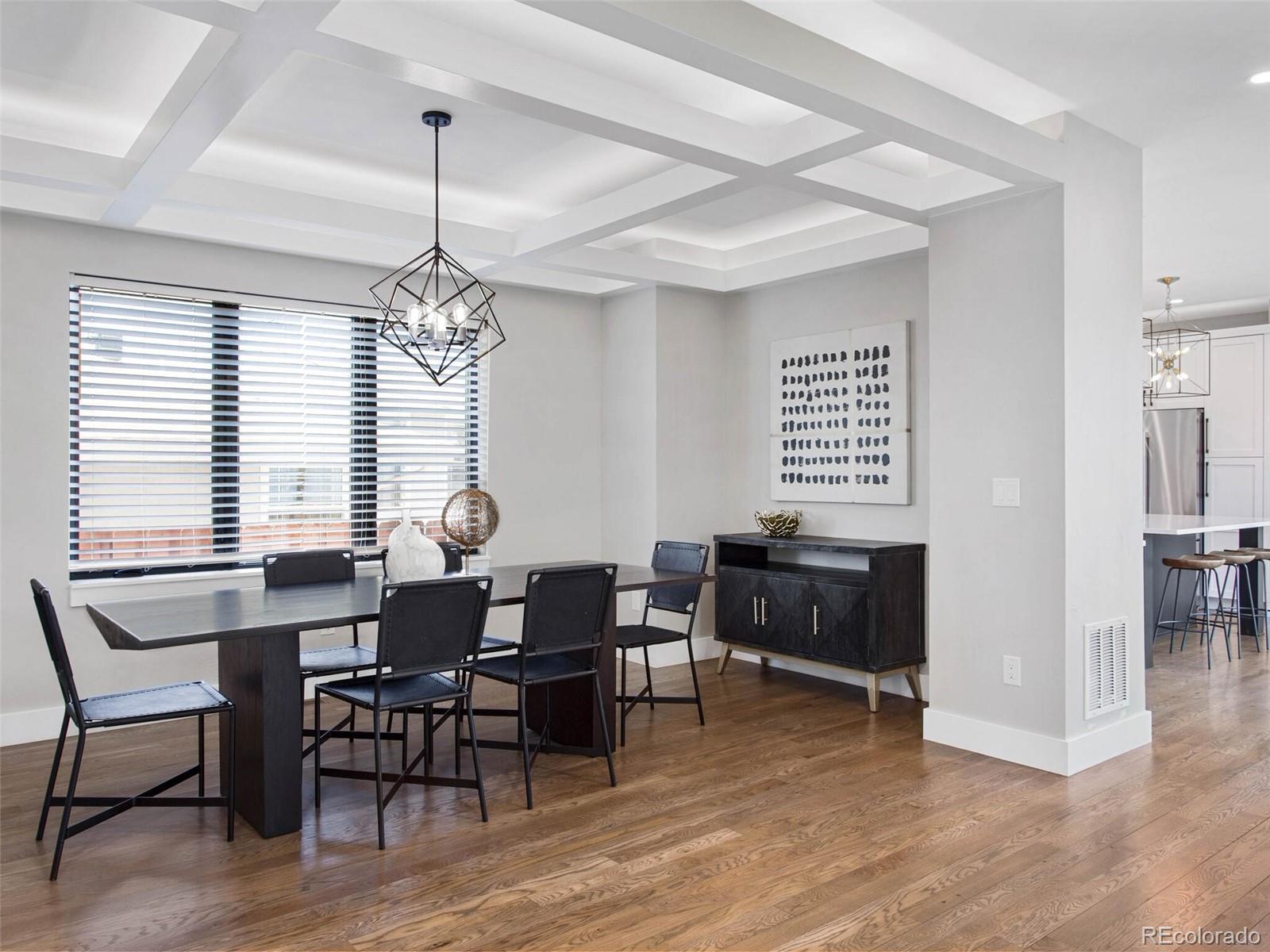 2566 S Pennsylvania