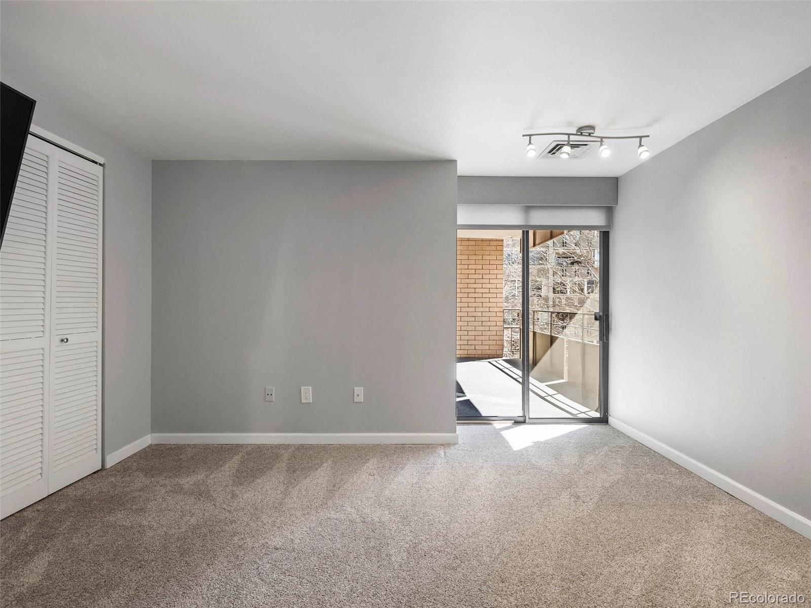 800 N Pearl Street Unit: 310