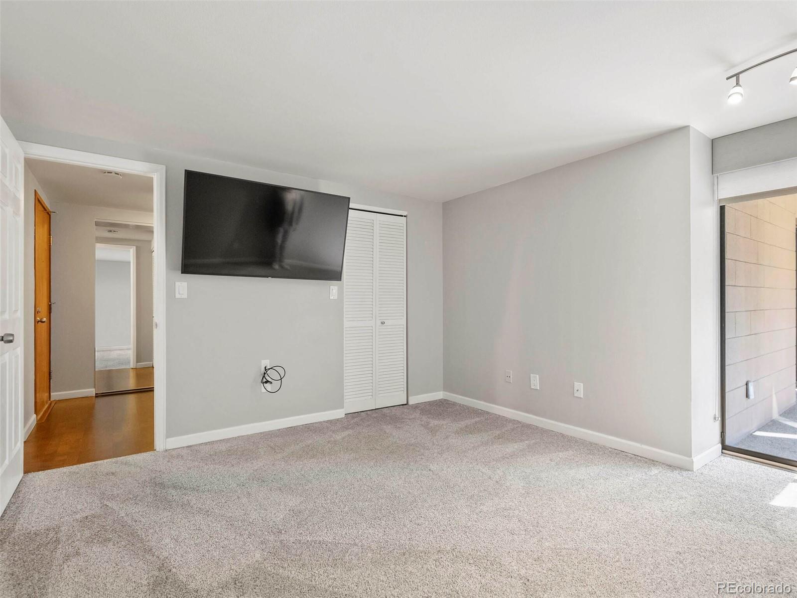 800 N Pearl Street Unit: 310