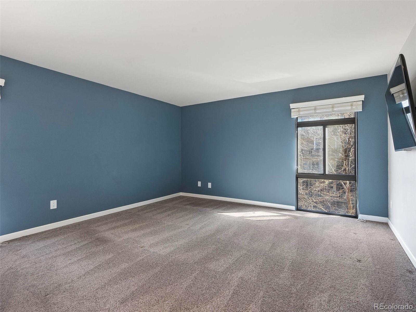 800 N Pearl Street Unit: 310