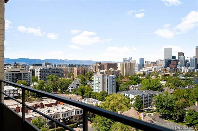 800 N Pearl Street Unit: 1211