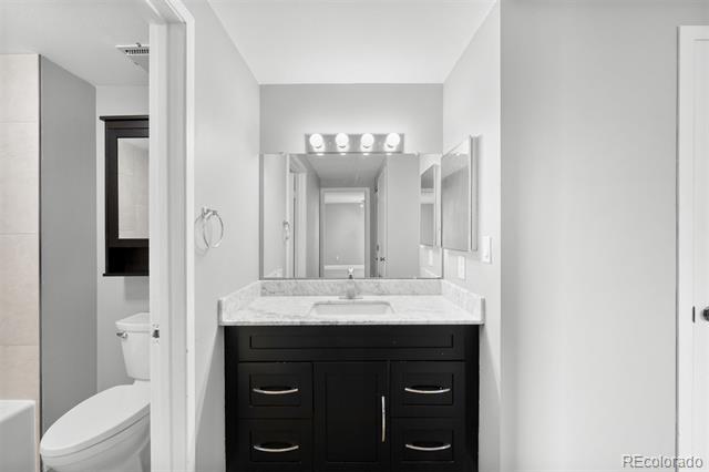 800 N Pearl Street Unit: 1211