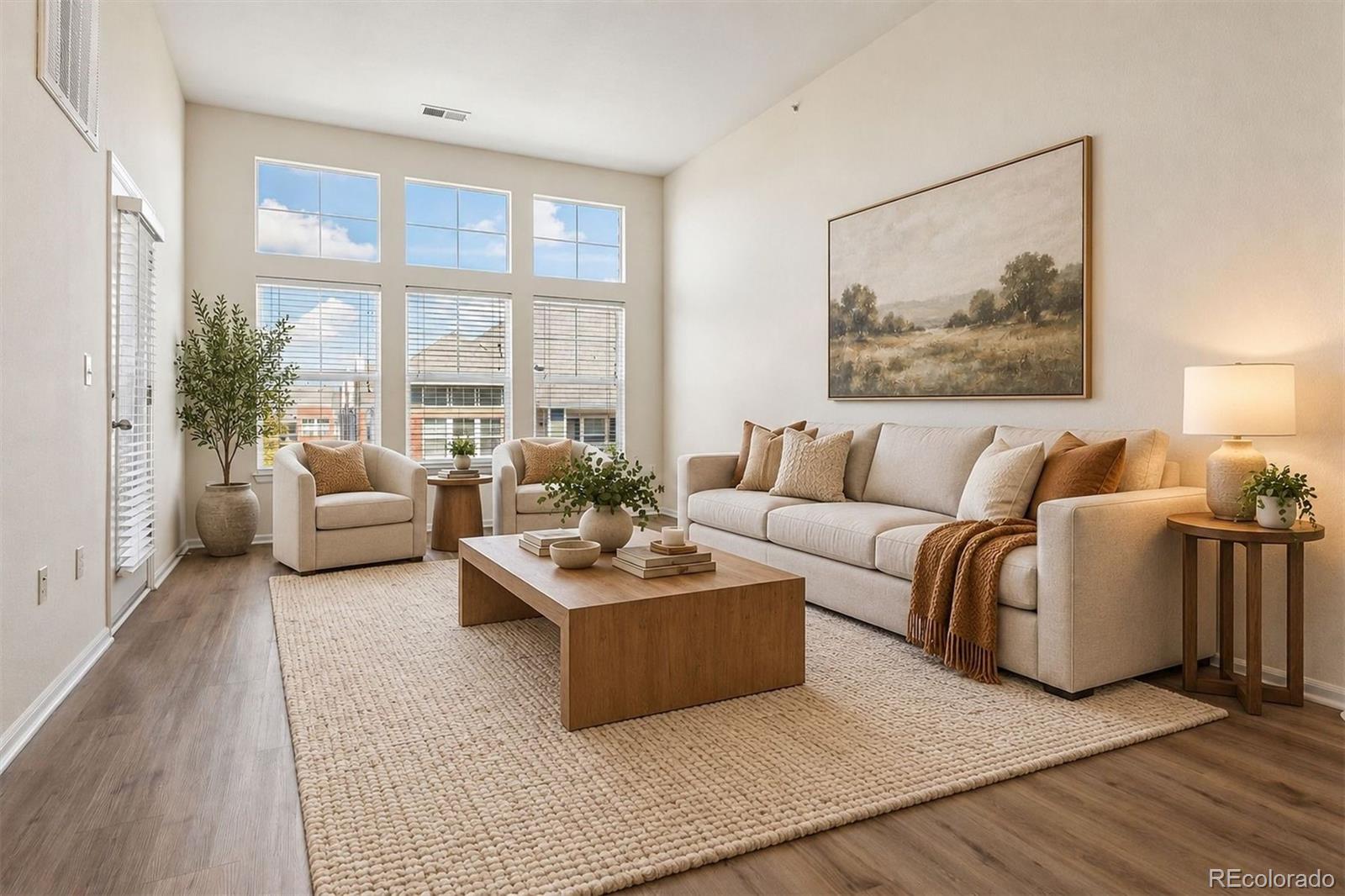 9633 E 5th Avenue Unit: 10304