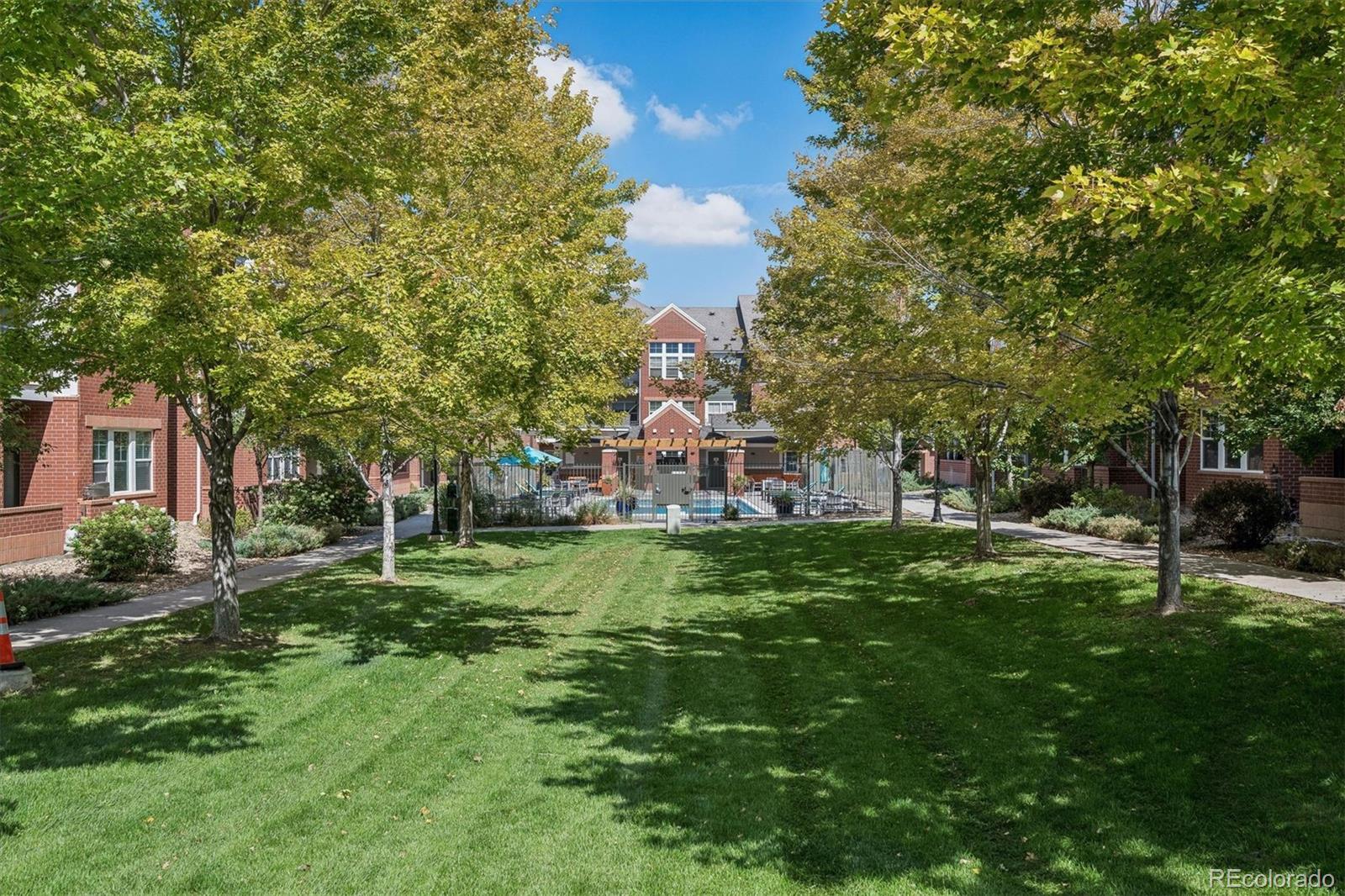 9633 E 5th Avenue Unit: 10304
