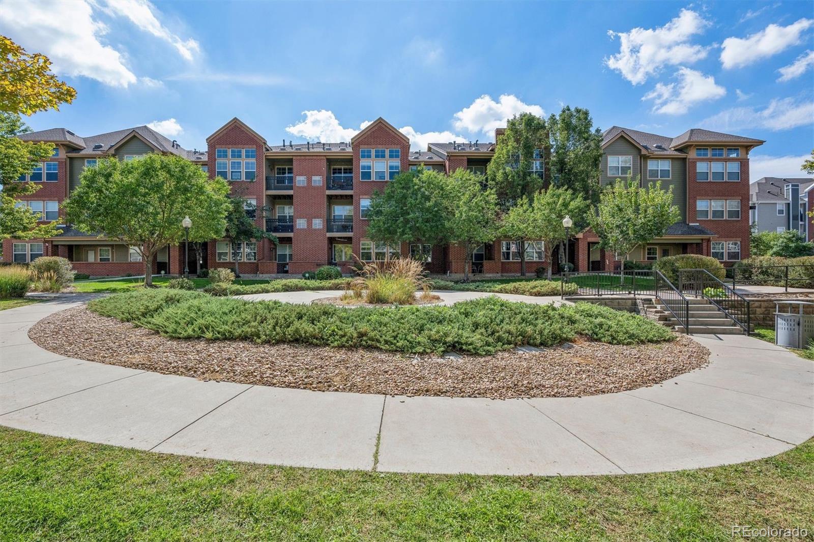 9633 E 5th Avenue Unit: 10304