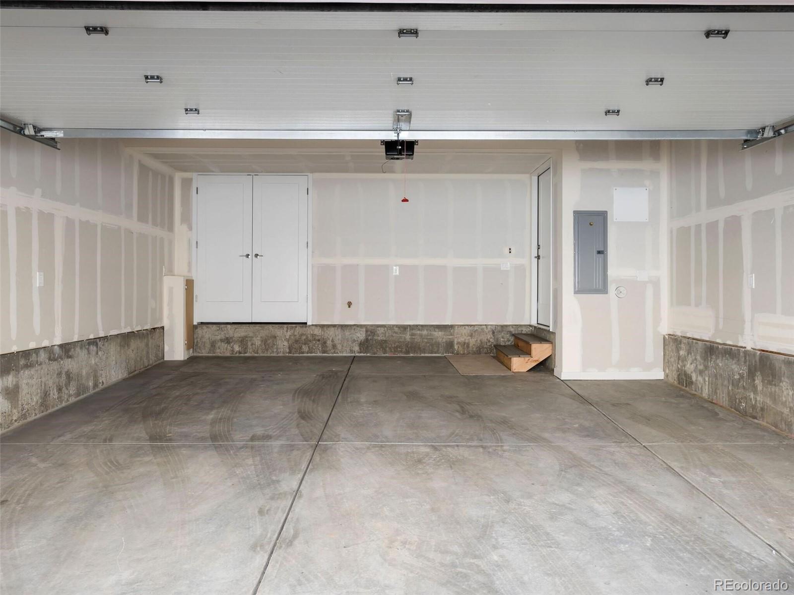 8711 E Hampden Avenue Unit: 19