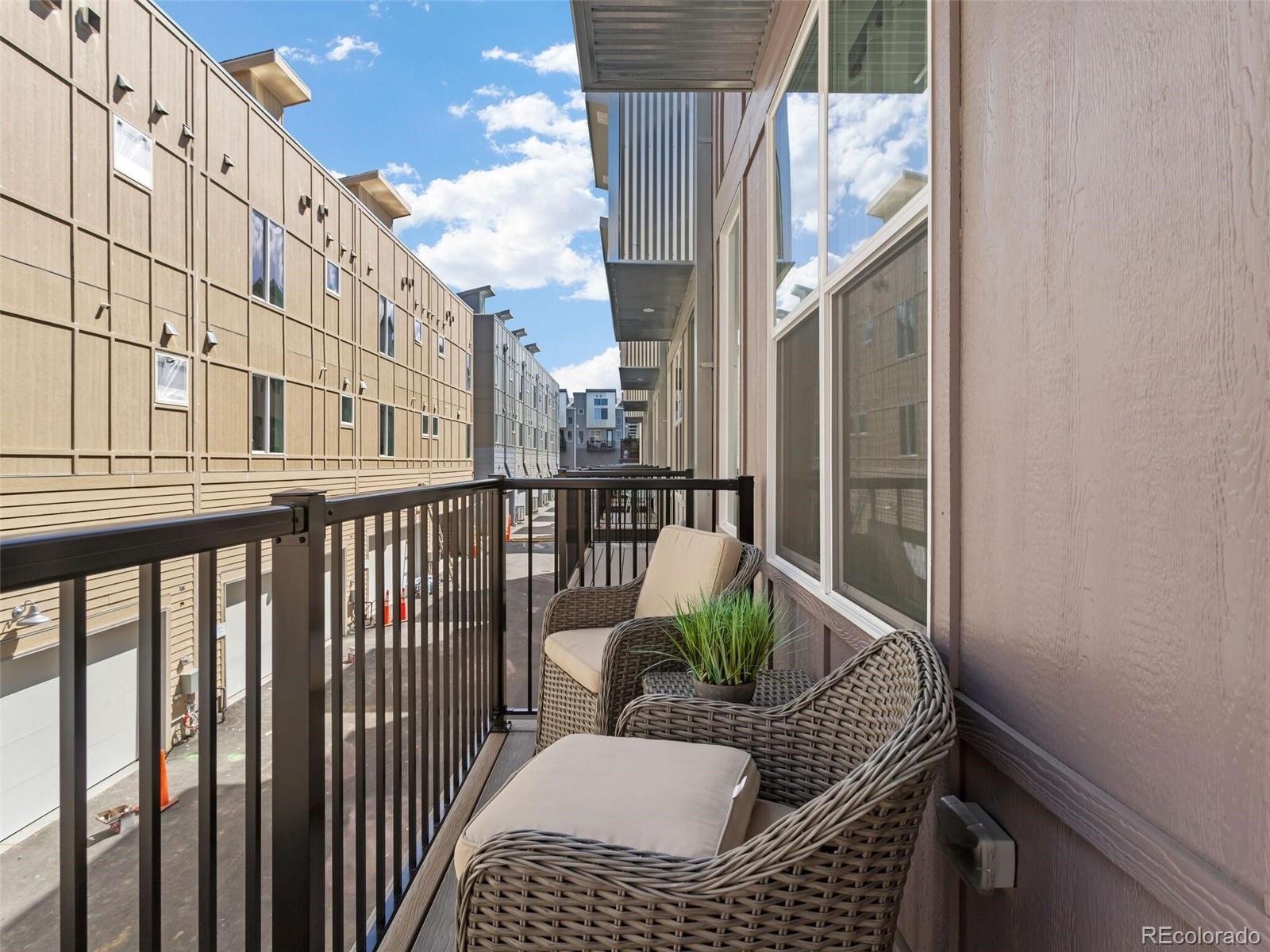 8711 E Hampden Avenue Unit: 19