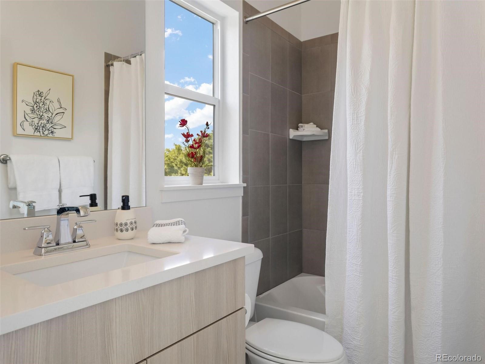 8711 E Hampden Avenue Unit: 19