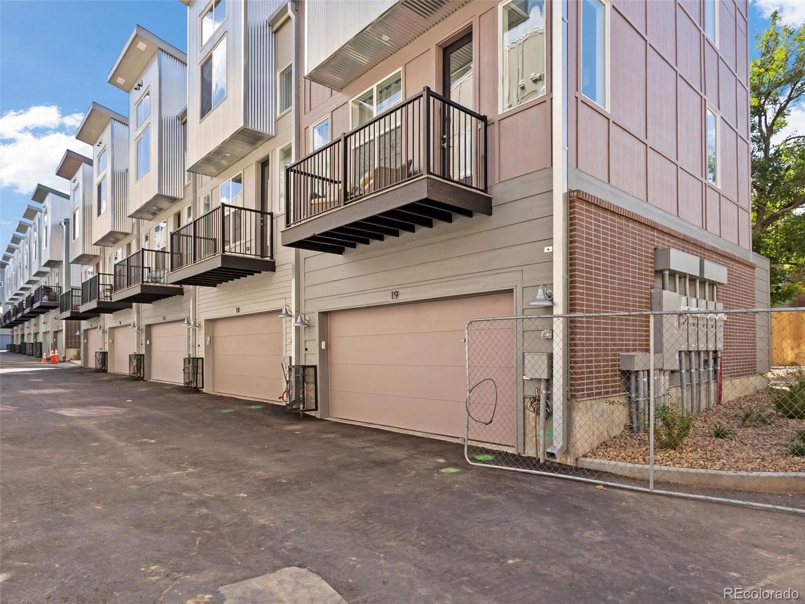 8711 E Hampden Avenue Unit: 19