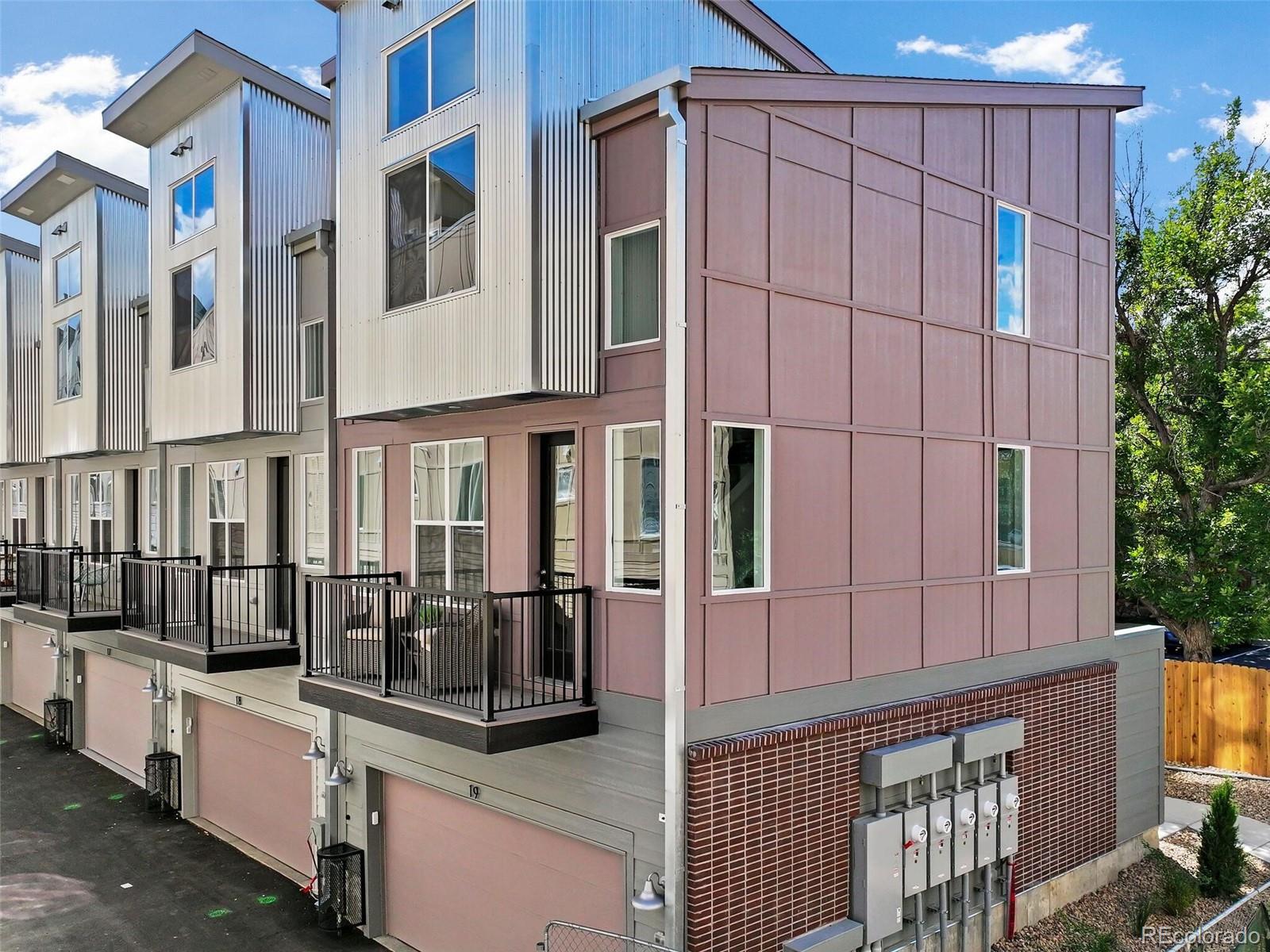 8711 E Hampden Avenue Unit: 19