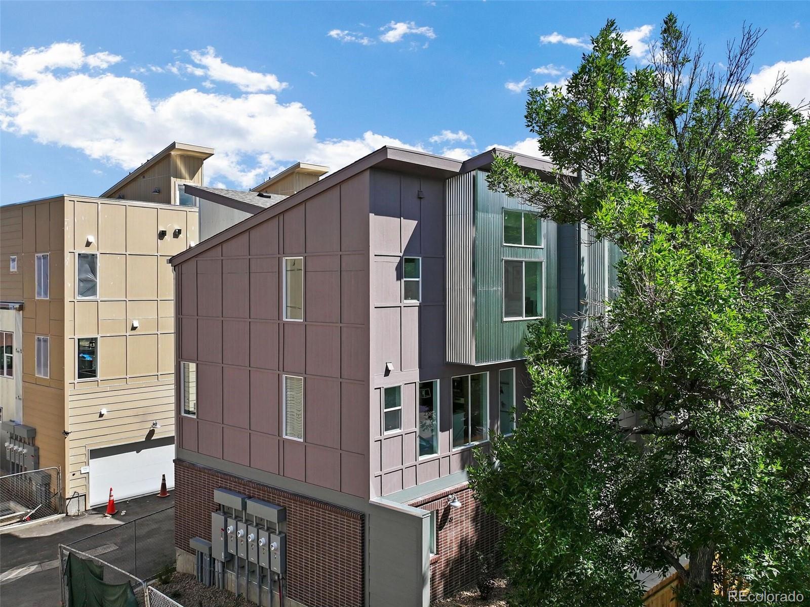 8711 E Hampden Avenue Unit: 19