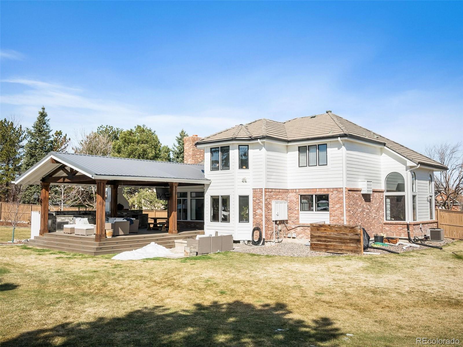9191 Roundtree Drive