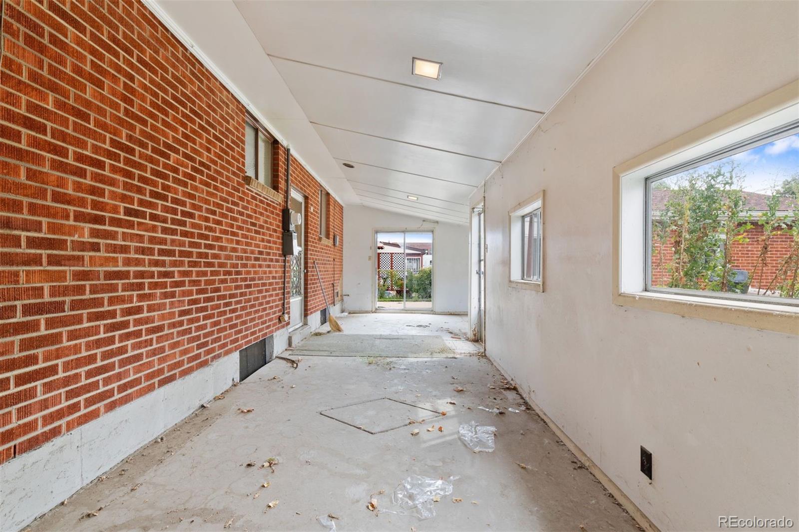 6831 Fern Drive