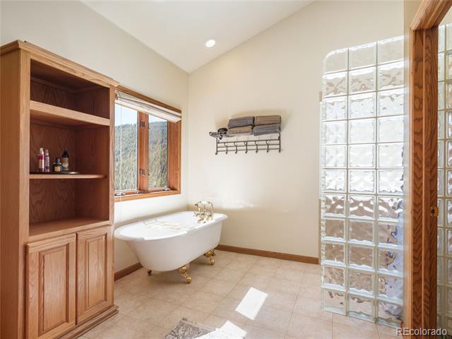 76 Raven Ridge Road