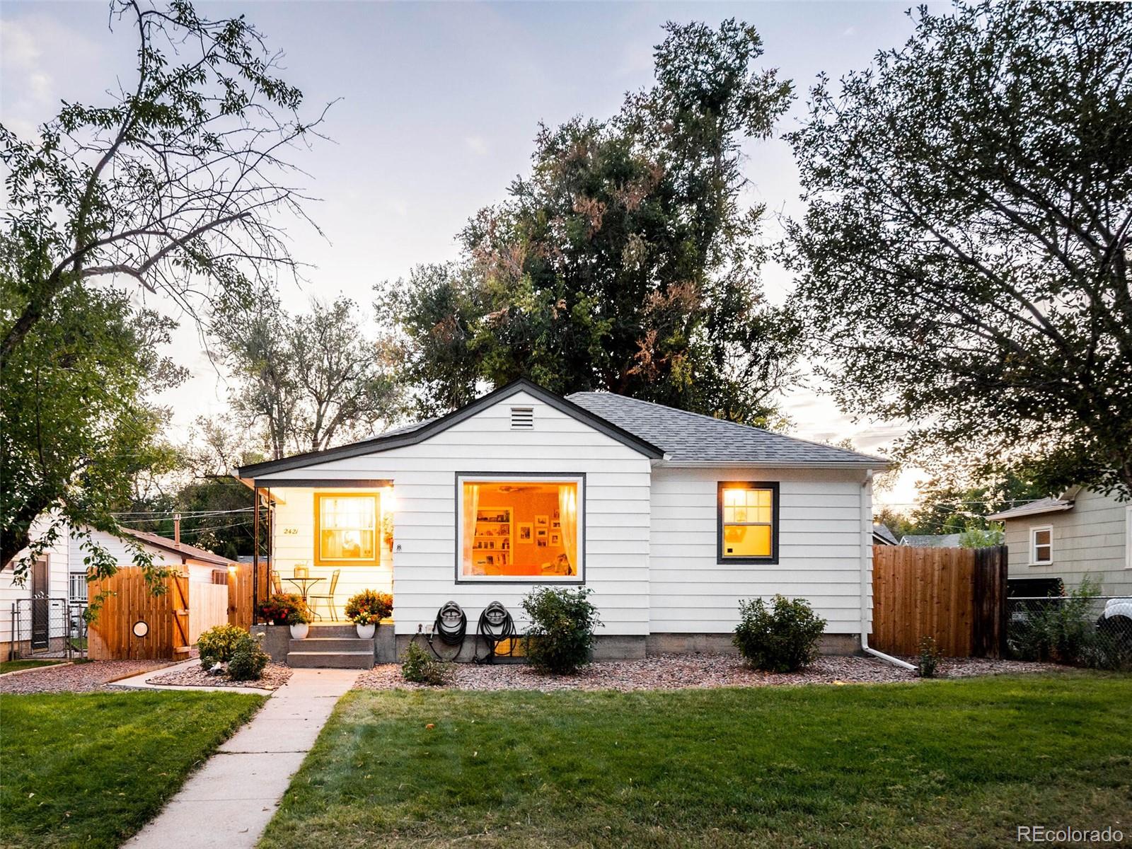 2421 Kendall Street