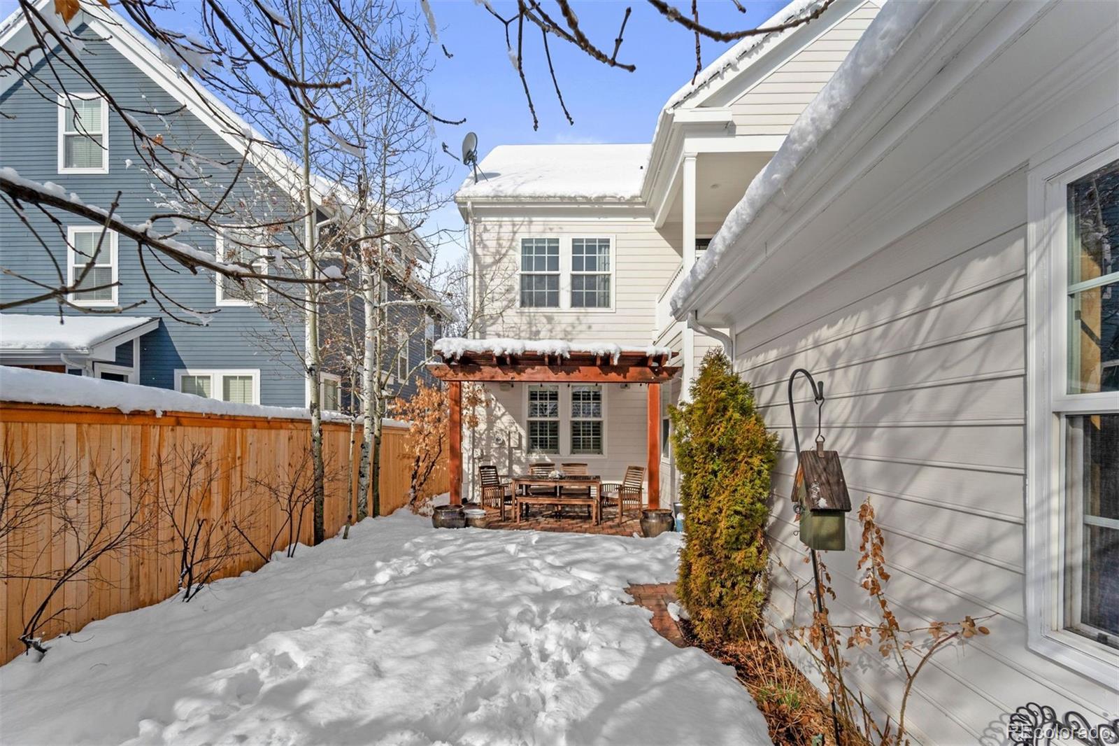2810 Hanover Street