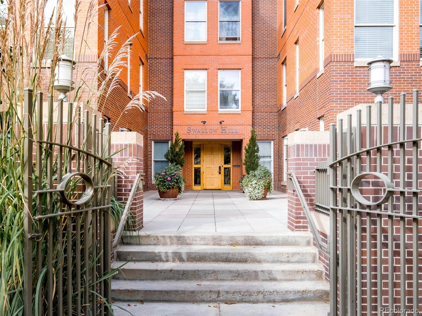 1631 N Emerson Street Unit: 319