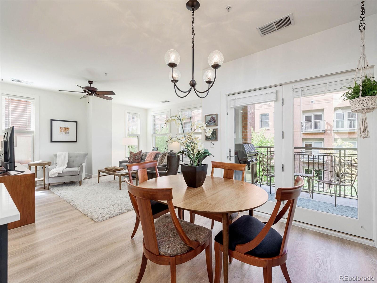 1631 N Emerson Street Unit: 319