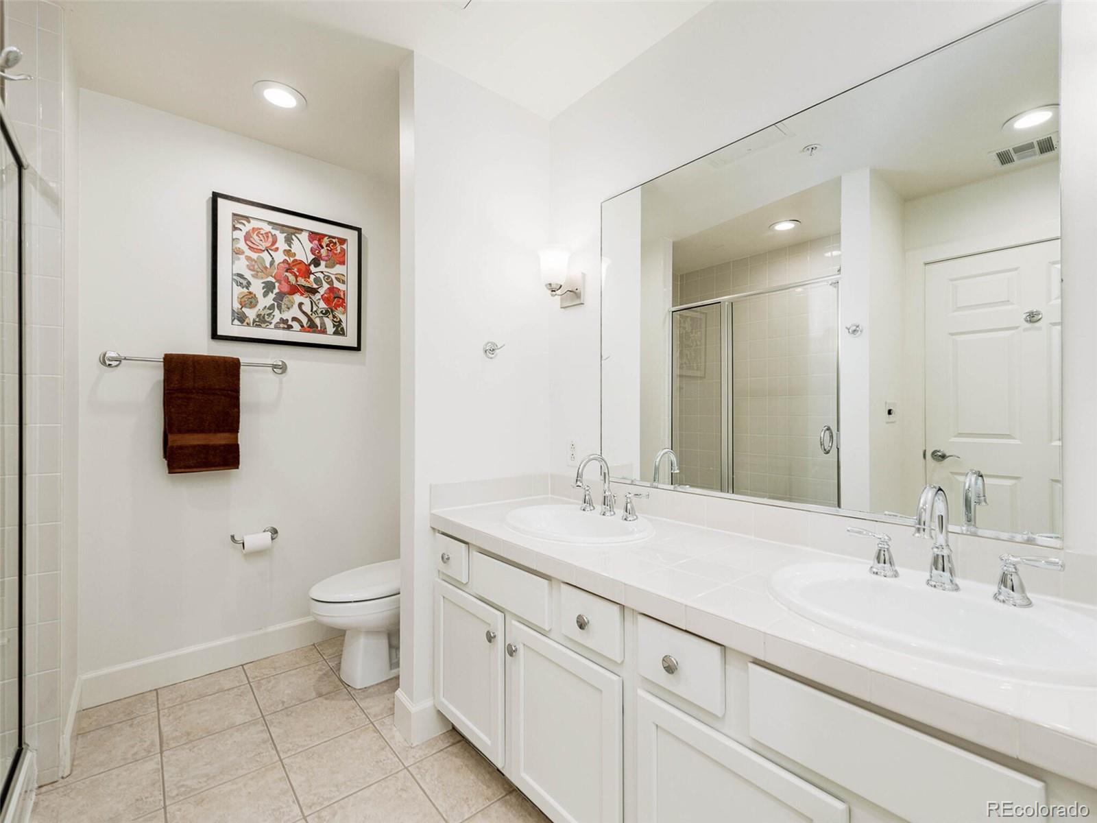1631 N Emerson Street Unit: 319
