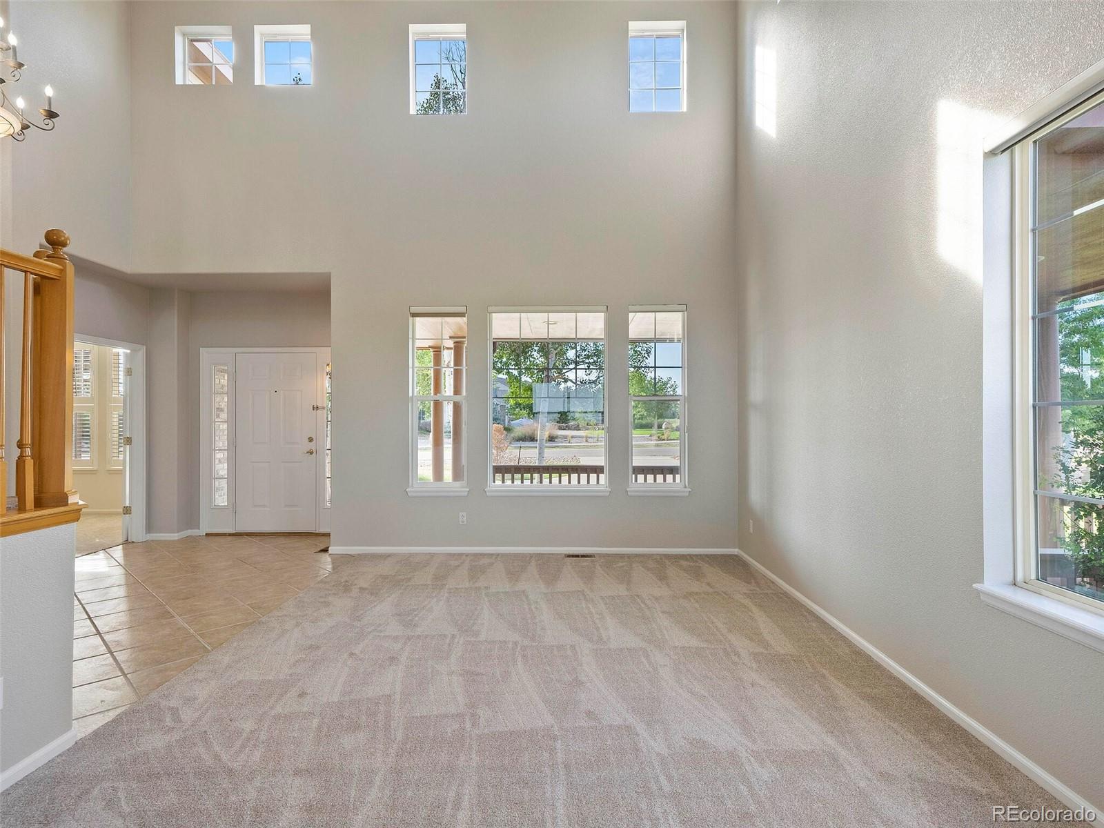365 Antelope Drive W