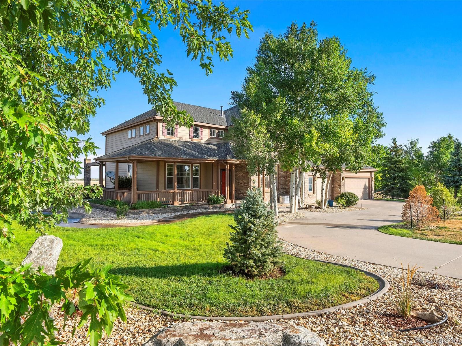 365 Antelope Drive W