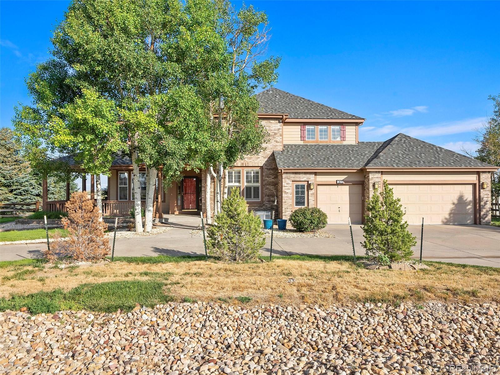 365 Antelope Drive W