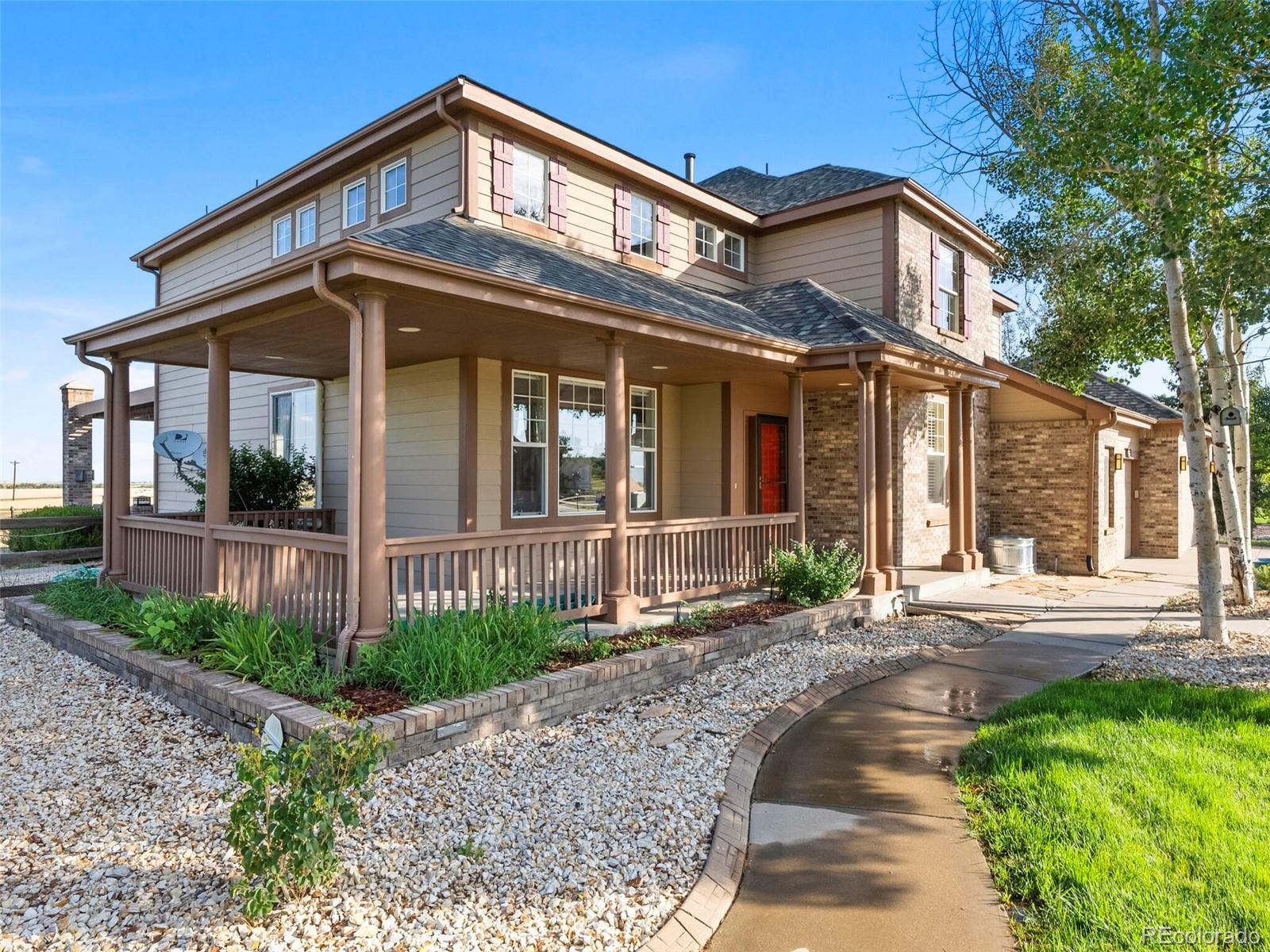 365 Antelope Drive W