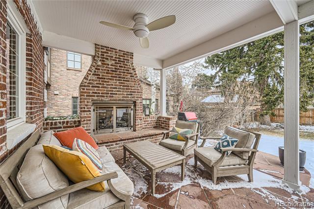 340 Dahlia Street
