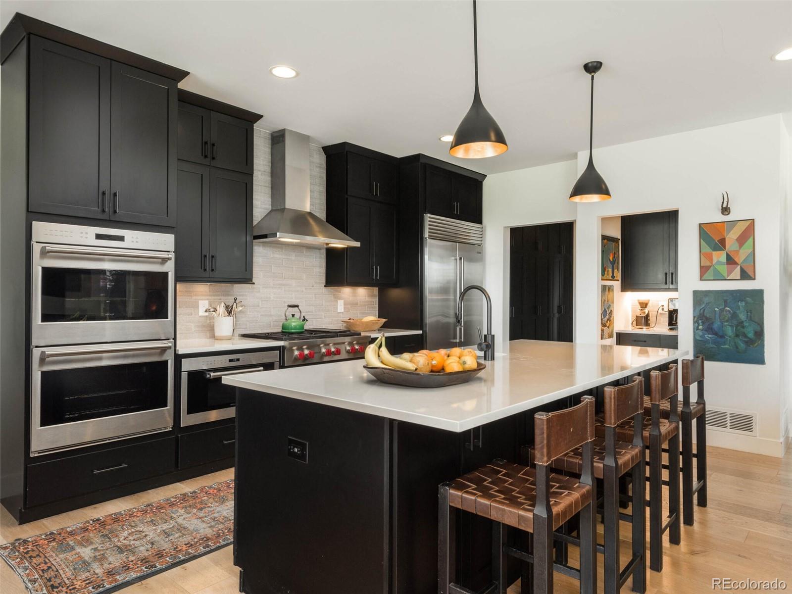 4697 W 50th Place