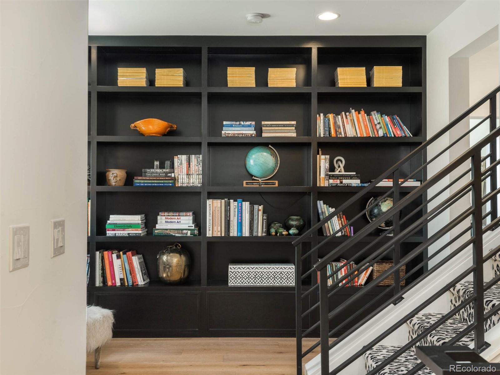 4697 W 50th Place