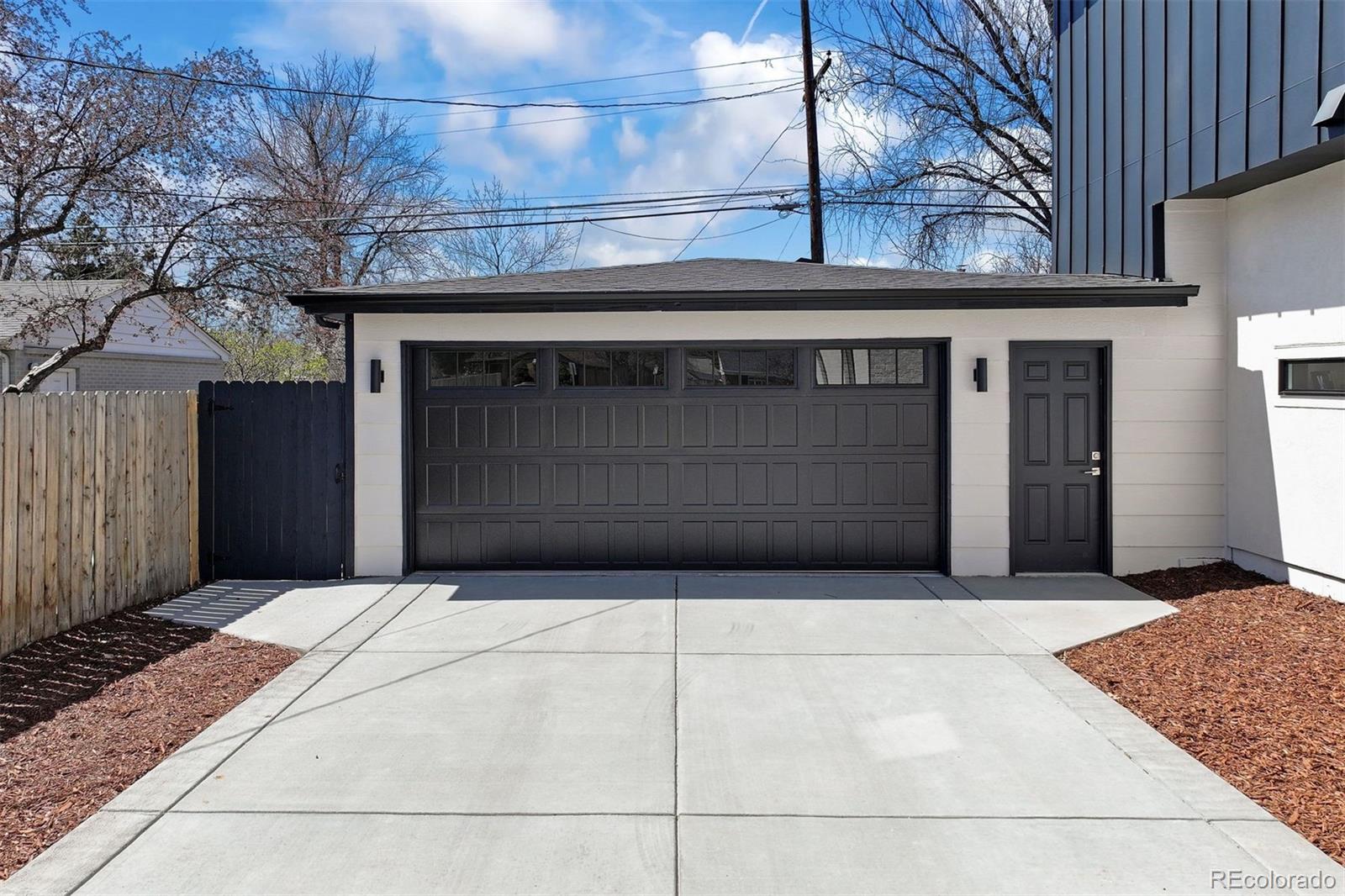815 Pontiac Street