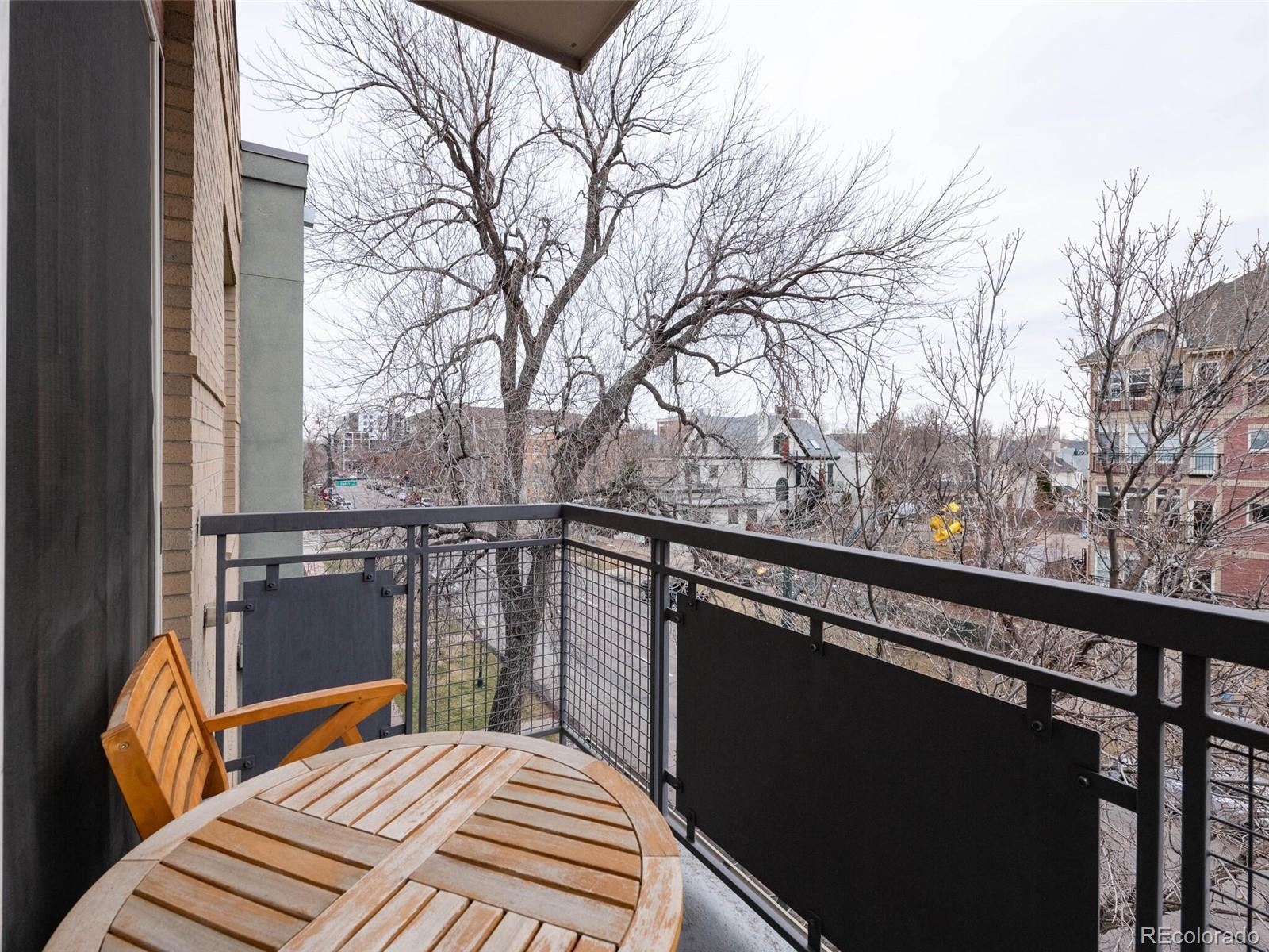 1700 N Emerson Street Unit: 405