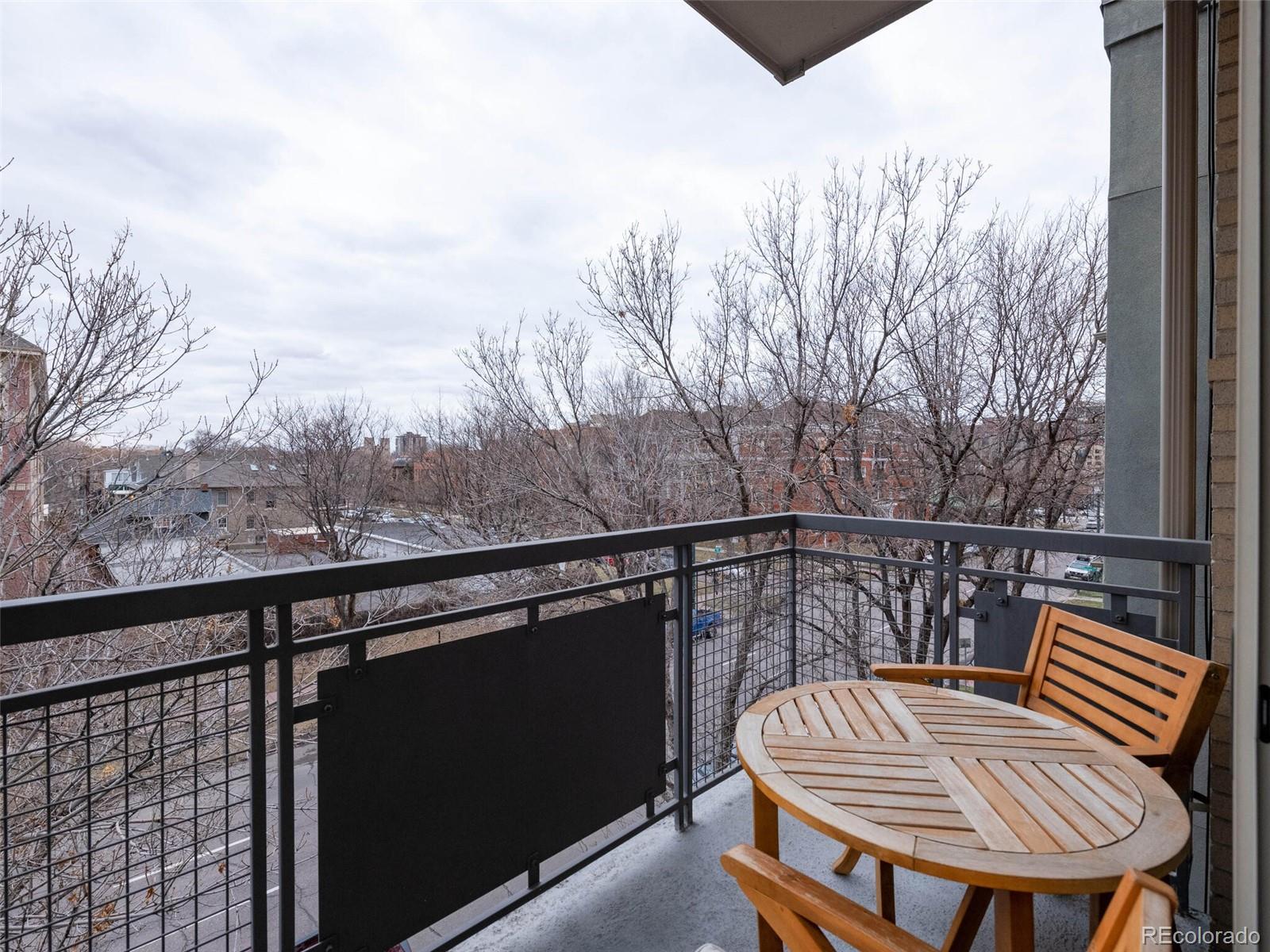 1700 N Emerson Street Unit: 405