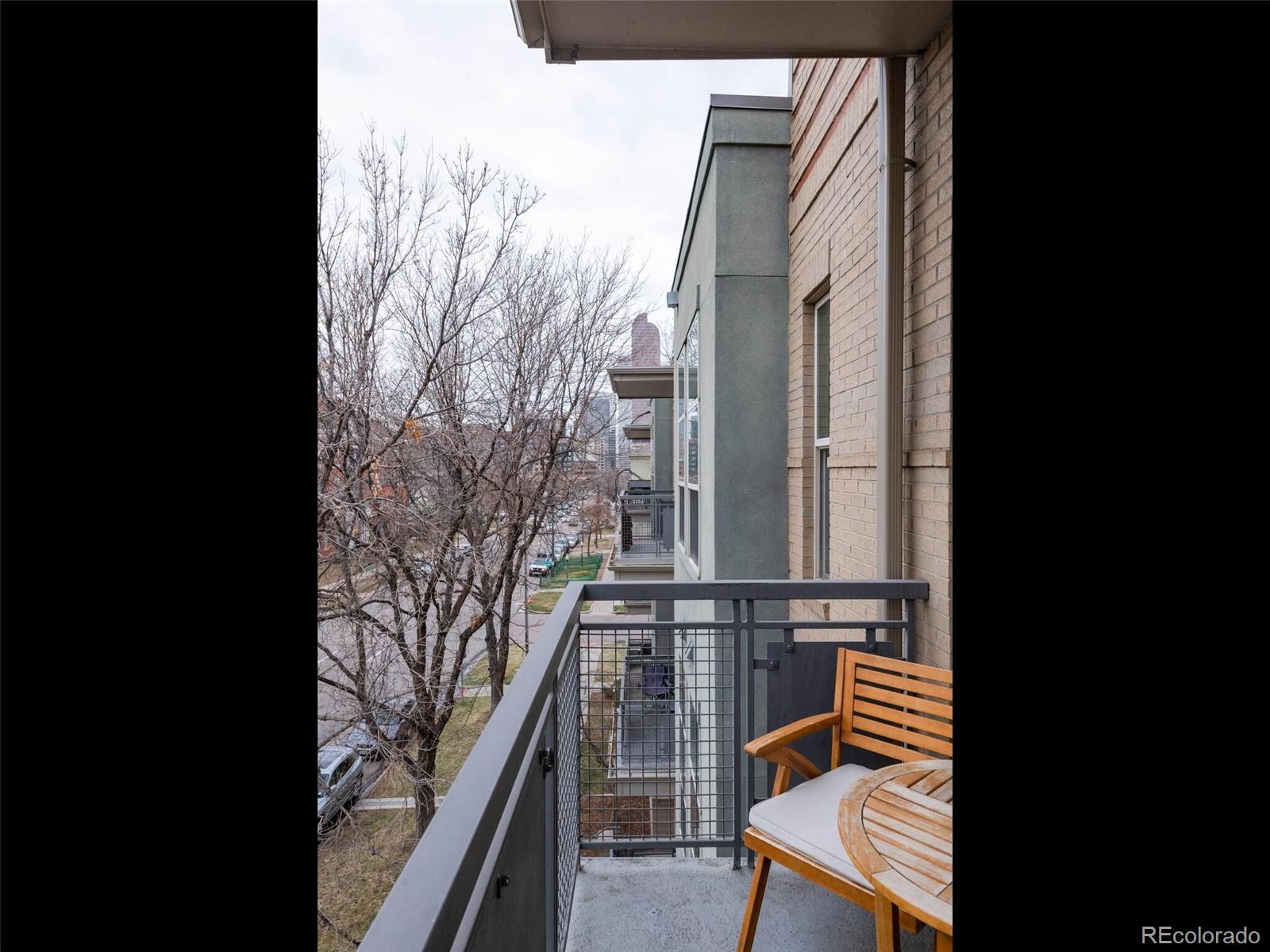 1700 N Emerson Street Unit: 405