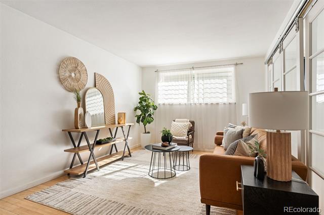1032 N Clarkson Street Unit: 104