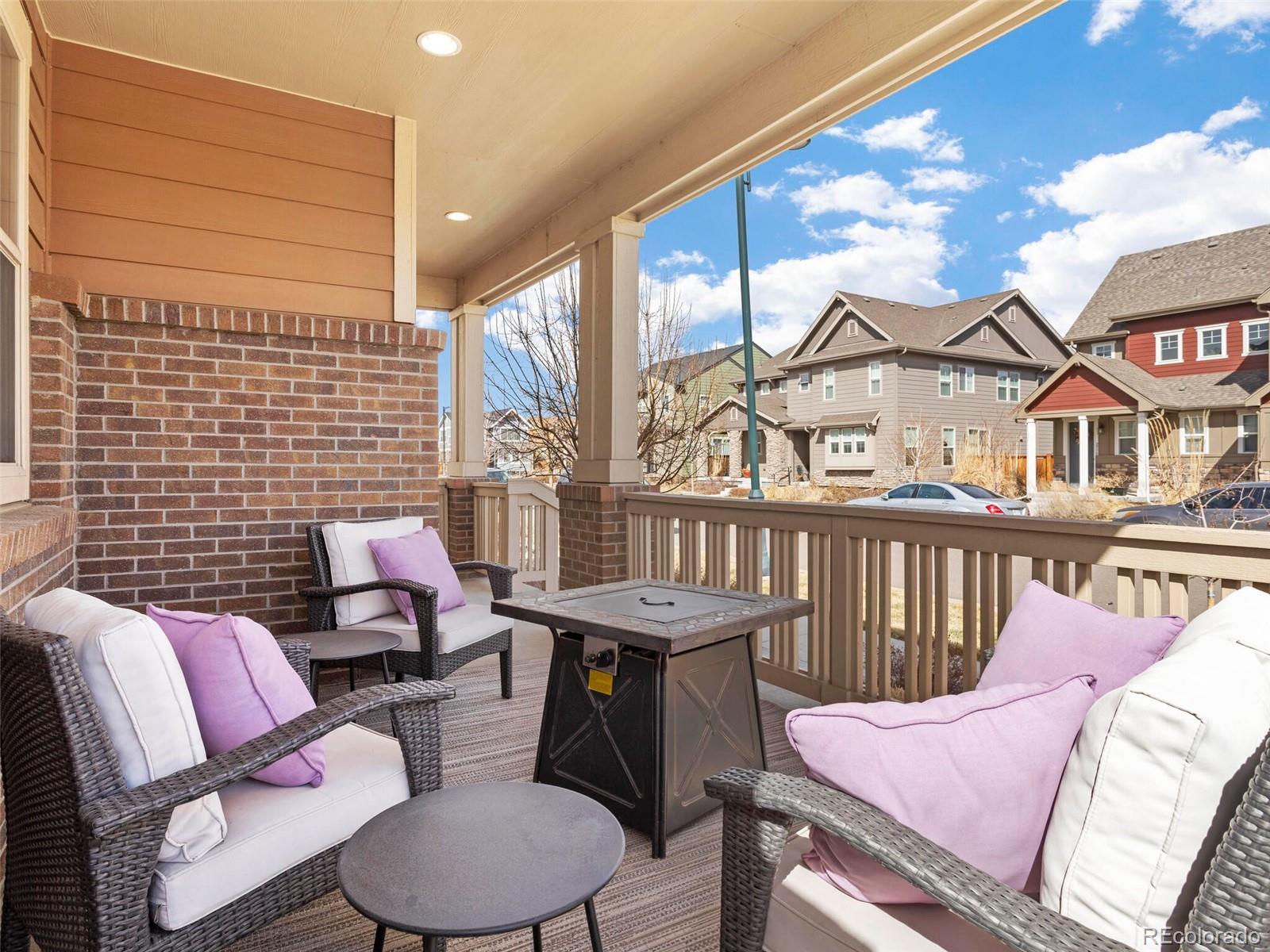 2555 Joliet Street