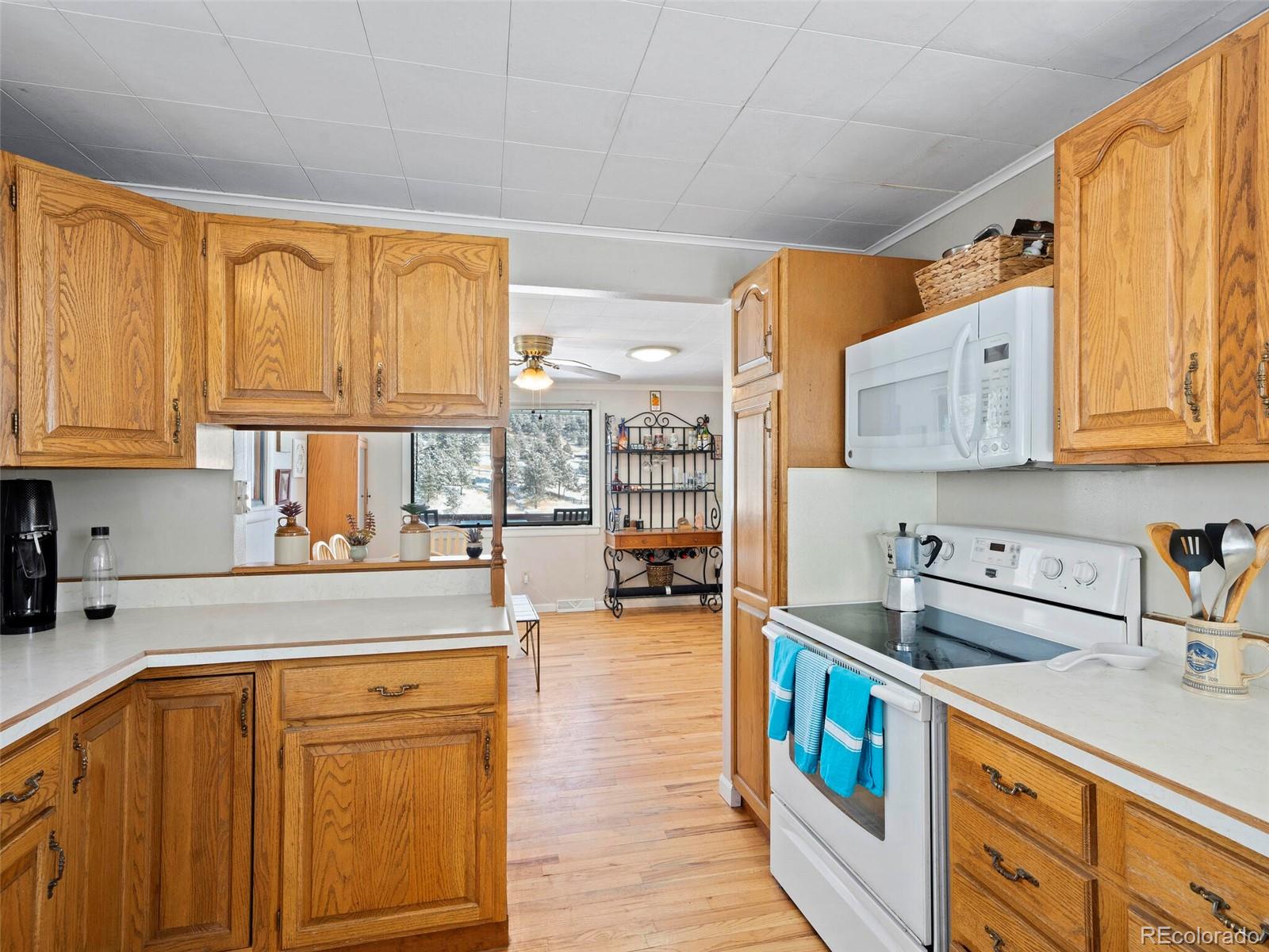 6676 High Drive